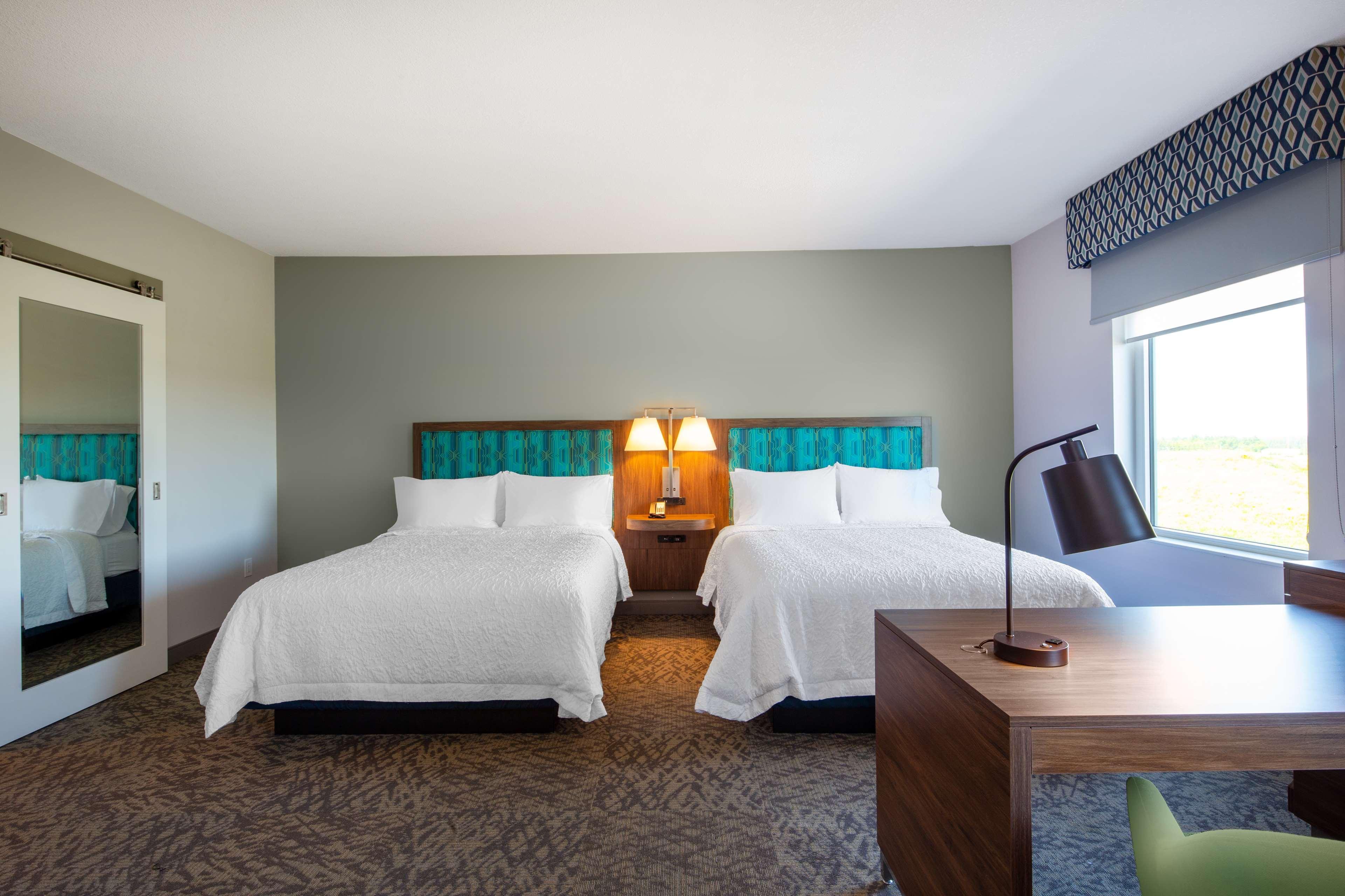 Hampton Inn & Suites Edmonton St. Albert, Ab Экстерьер фото