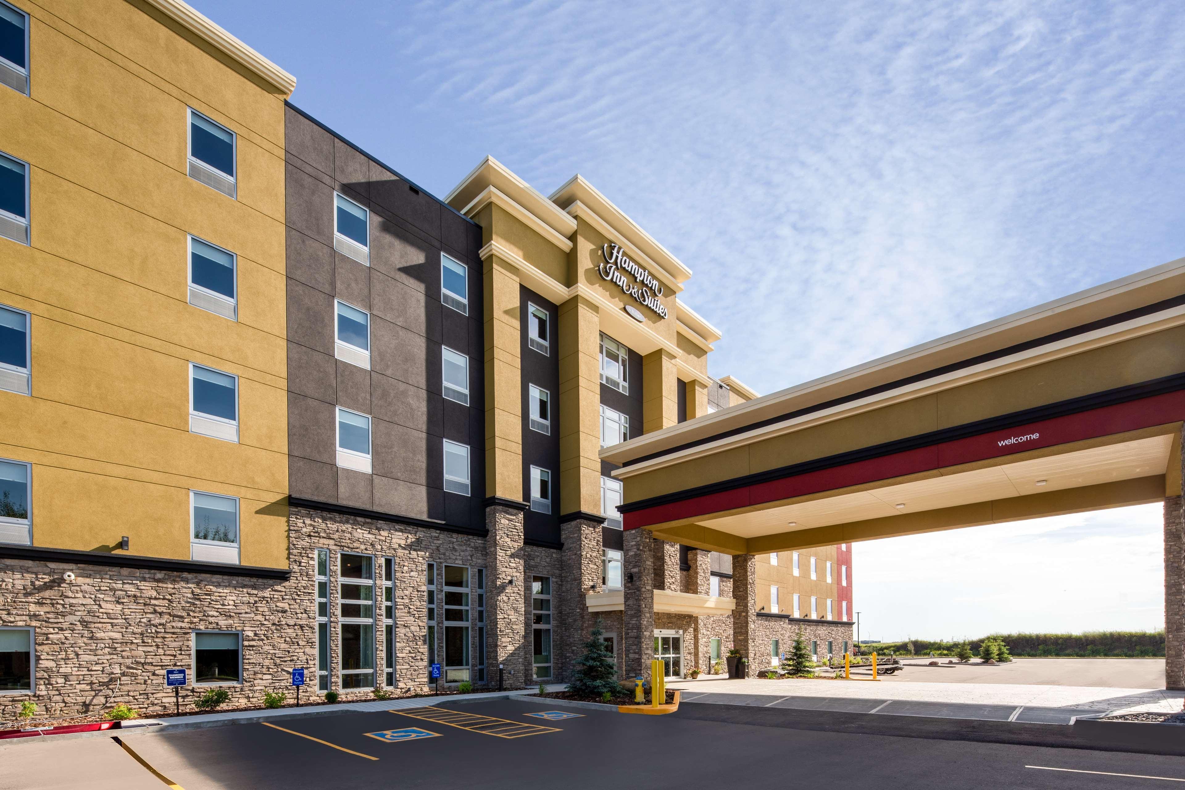 Hampton Inn & Suites Edmonton St. Albert, Ab Экстерьер фото